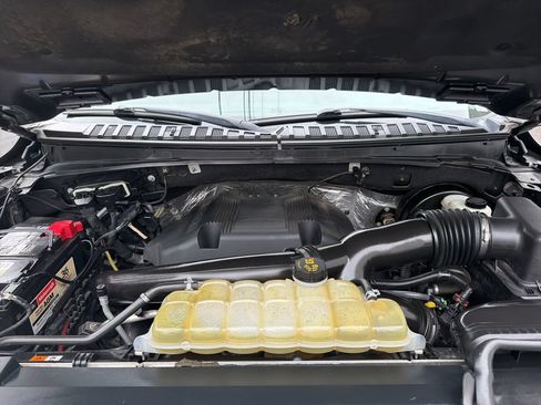 Used 2019 Ford Expedition Platinum RWD image 33