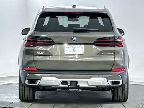 Used 2026 BMW X5 xDrive50e w/ Premium Package AWD/4WD image 7