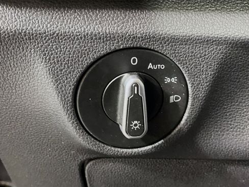 Used 2024 Volkswagen Jetta S image 17