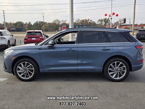 New 2026 Lincoln Corsair Grand Touring AWD/4WD image 4