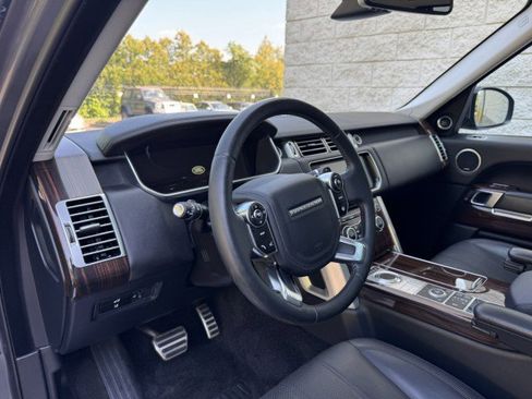 Used 2015 Land Rover Range Rover Supercharged image 6