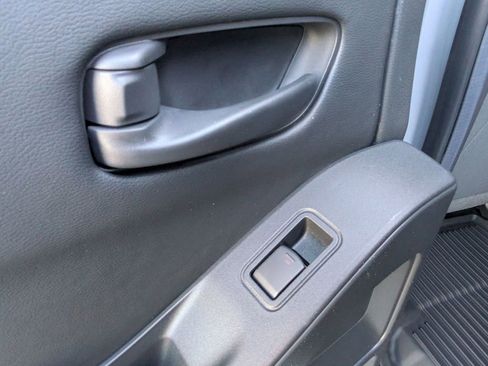 New 2026 Nissan Frontier SV w/ All-Weather Content Package AWD/4WD image 21