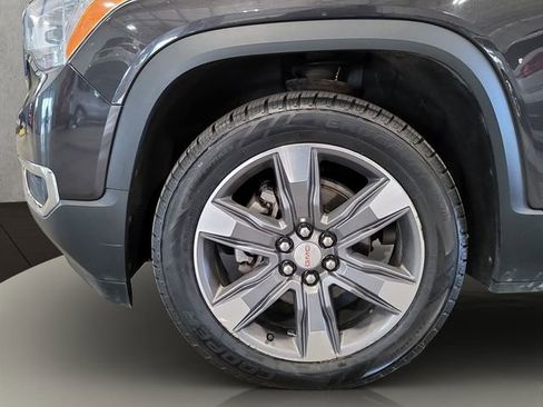 Used 2017 GMC Acadia SLT AWD/4WD image 13