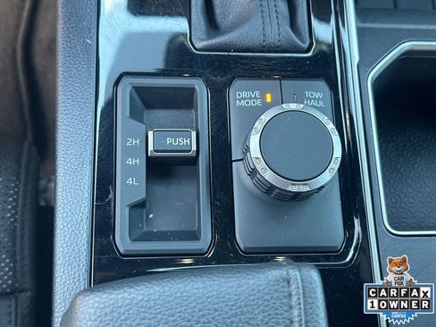 Used 2025 Toyota Tundra SR5 w/ SR5 Premium Package AWD/4WD image 31