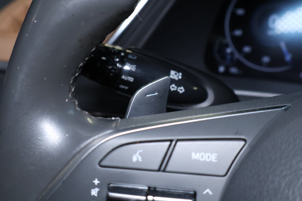 Used 2020 Hyundai Sonata Limited FWD image 23