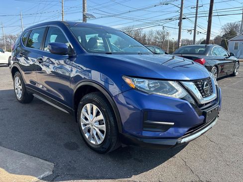 Used 2018 Nissan Rogue S image 8