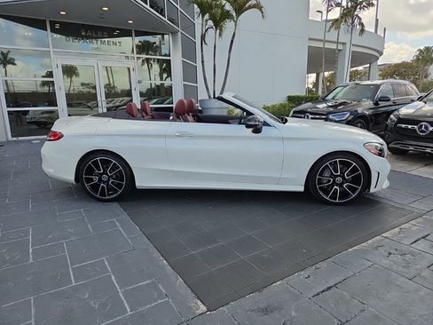 Used 2022 Mercedes-Benz C 300 C 300 image 6