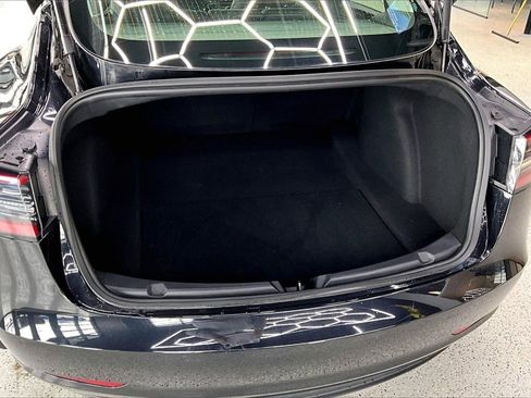 Used 2018 Tesla Model 3 Long Range image 23