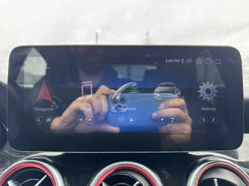 Used 2014 Mercedes-Benz CLA 250 4MATIC image 14