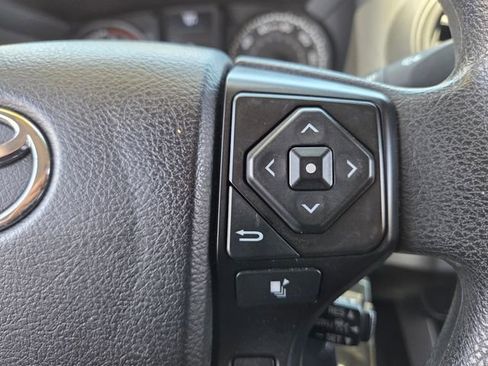 Used 2021 Toyota Tacoma SR w/ SR Convenience Package RWD image 19