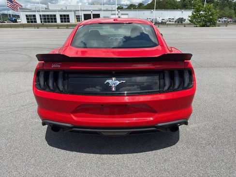 Used 2018 Ford Mustang Premium w/ Equipment Group 201A RWD image 4