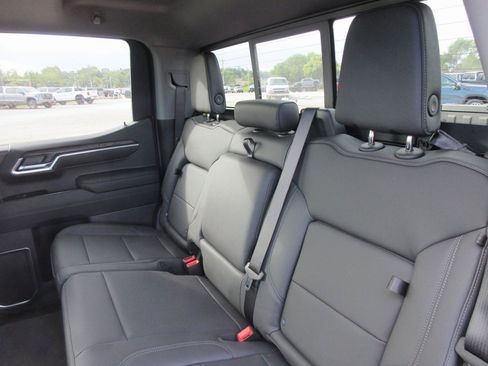 New 2026 GMC Sierra 1500 SLT w/ SLT Premium Plus Package image 16