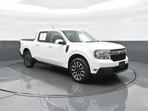 Used 2022 Ford Maverick Lariat w/ Equipment Group 500A Standard image 1