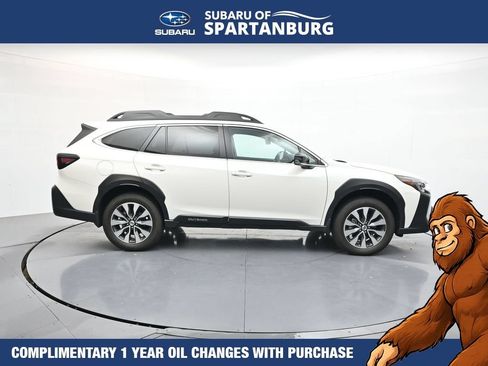 Used 2024 Subaru Outback Limited XT AWD/4WD image 9