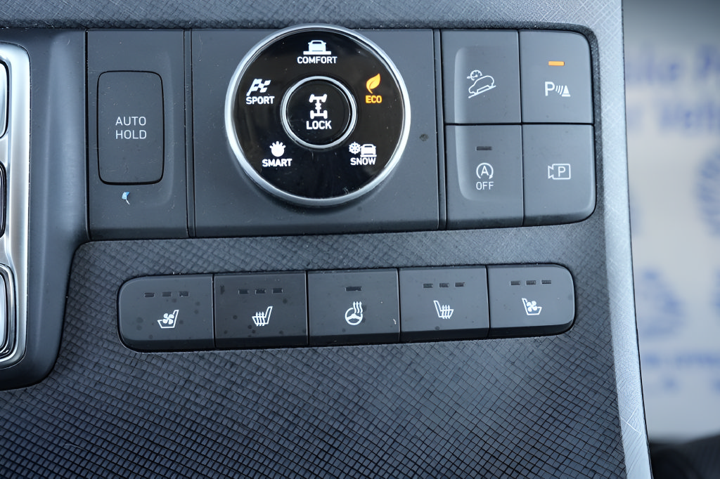 Certified 2023 Hyundai Palisade Limited AWD/4WD image 39