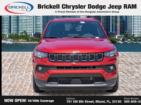 Used 2026 Jeep Compass Latitude AWD/4WD image 2