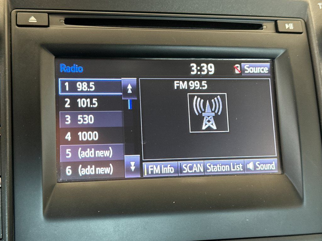 Used 2016 Toyota Camry LE FWD image 16