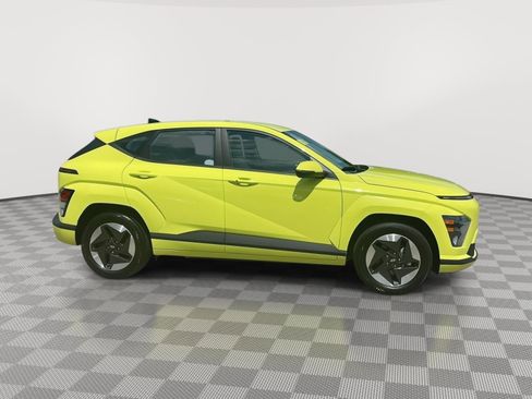 Used 2024 Hyundai Kona SE FWD image 4