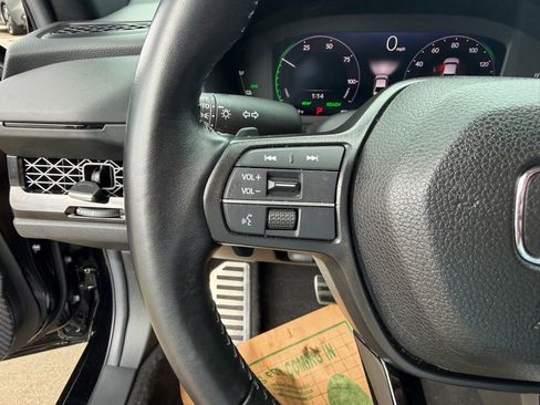 Used 2024 Honda Accord Sport image 15