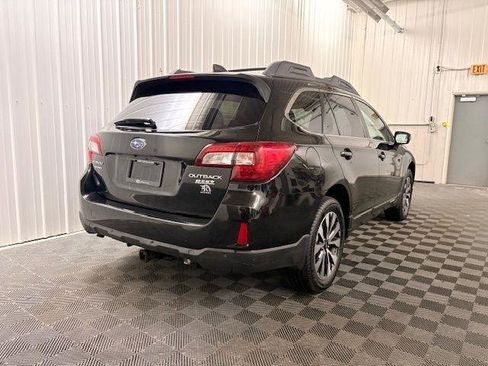 Used 2017 Subaru Outback 2.5i Limited image 24