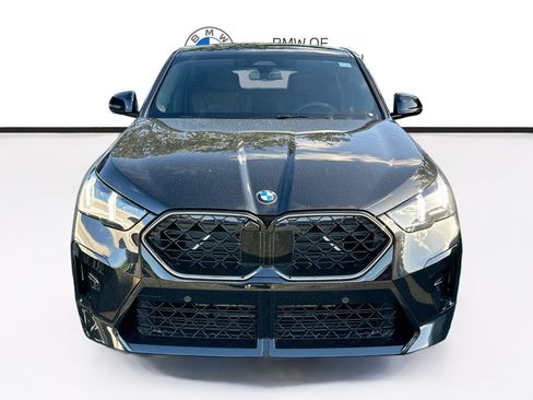 New 2026 BMW X2 xDrive28i w/ M Sport Package AWD/4WD image 2