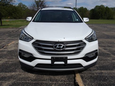 Used 2017 Hyundai Santa Fe Sport AWD/4WD image 3