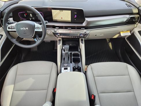 New 2025 Kia Telluride S image 18