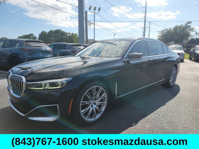 Used 2020 BMW 740i w/ Premium Package RWD image 13