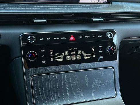 New 2026 Genesis GV80 3.5T Prestige image 21