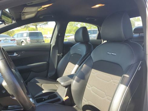 Used 2022 Kia Forte GT-Line w/ GT-Line Technology Package FWD image 10