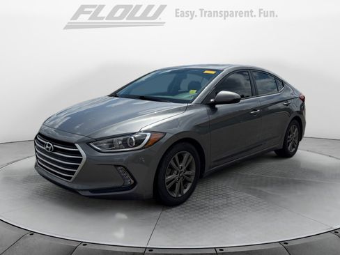 Used 2018 Hyundai Elantra Value Edition FWD image 3