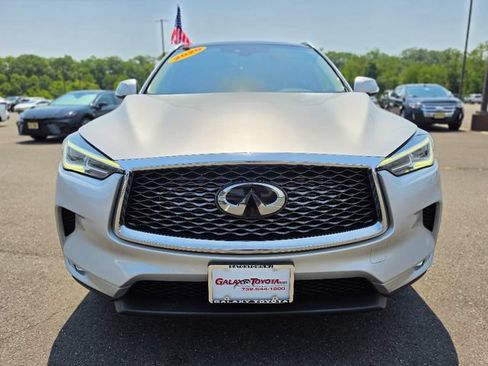 Used 2020 INFINITI QX50 Luxe AWD/4WD image 2
