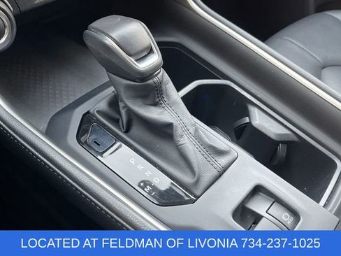 Used 2025 Toyota Grand Highlander AWD image 16