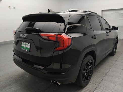 Used 2019 GMC Terrain SLT w/ Preferred Package FWD image 9