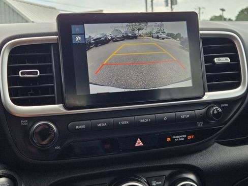Used 2026 Hyundai Venue SEL FWD image 26