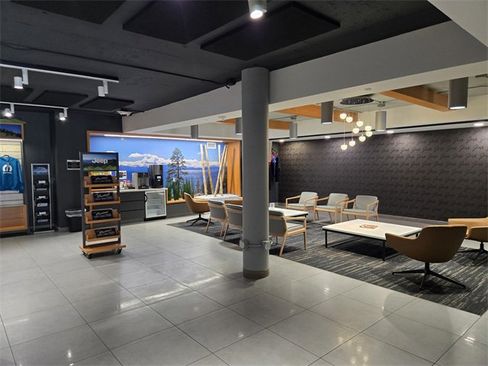 Used 2023 Dodge Charger GT image 42