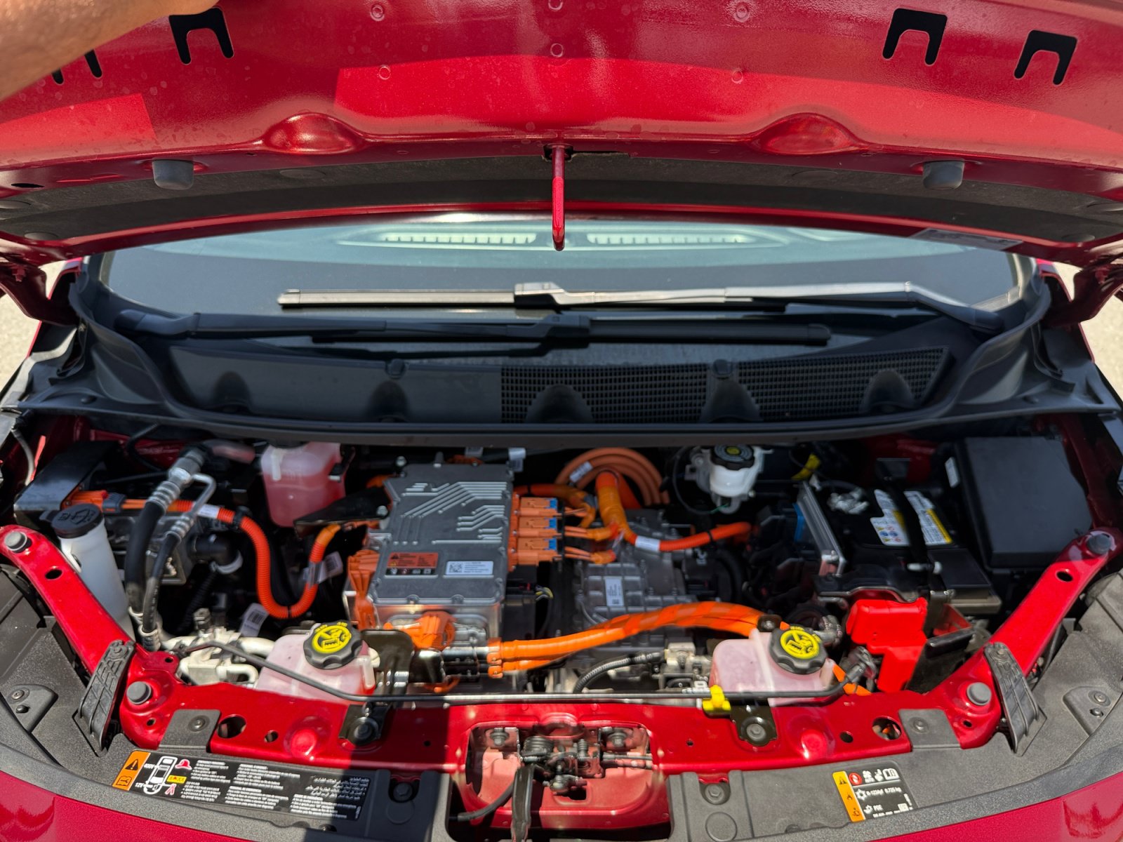 Used 2023 Chevrolet Bolt LT w/ Infotainment Package FWD image 20