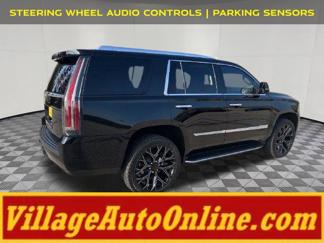 Used 2018 Cadillac Escalade Luxury AWD/4WD image 4