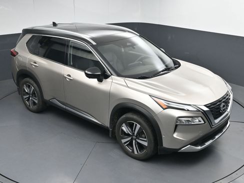 Certified 2023 Nissan Rogue Platinum w/ Platinum Premium Package image 36