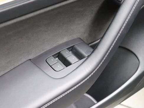 Used 2022 Tesla Model 3 Long Range image 30