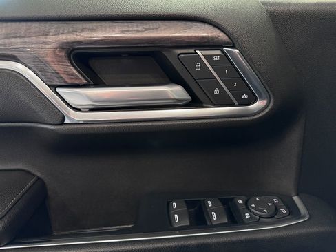 Certified 2023 Chevrolet Silverado 1500 LTZ image 26