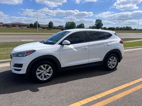 Used 2019 Hyundai Tucson SE image 10