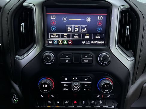 Used 2020 Chevrolet Silverado 1500 LT Trail Boss AWD/4WD image 24