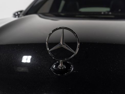 Used 2025 Mercedes-Benz Maybach GLS 600 4MATIC image 17