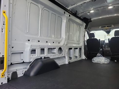 New 2026 Ford Transit 250 148 Medium Roof image 9