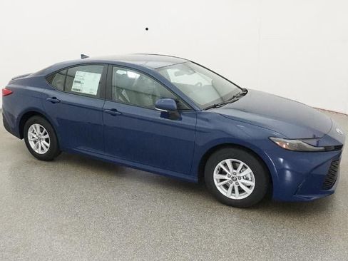 New 2026 Toyota Camry LE image 12