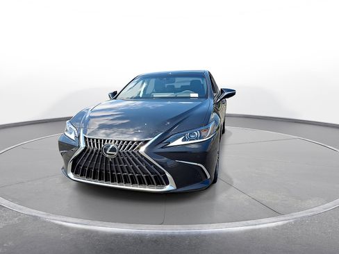 Used 2024 Lexus ES 350 w/ Accessory Package (Z1) FWD image 3
