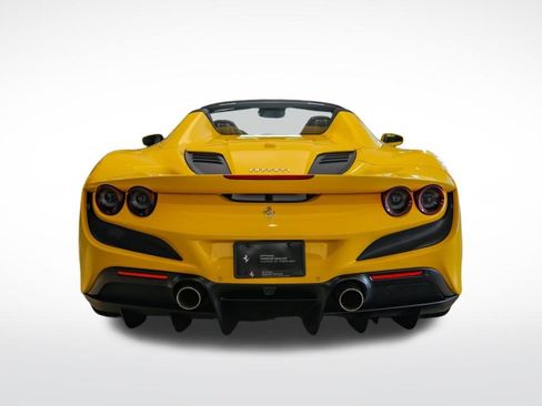 Used 2023 Ferrari F8 Tributo RWD image 4