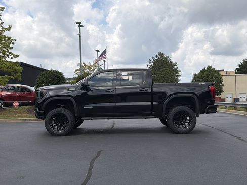 Used 2023 GMC Sierra 1500 Elevation w/ Preferred Package AWD/4WD image 11