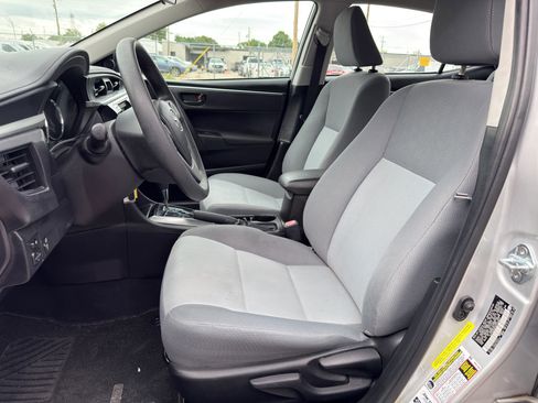 Used 2016 Toyota Corolla L FWD image 16
